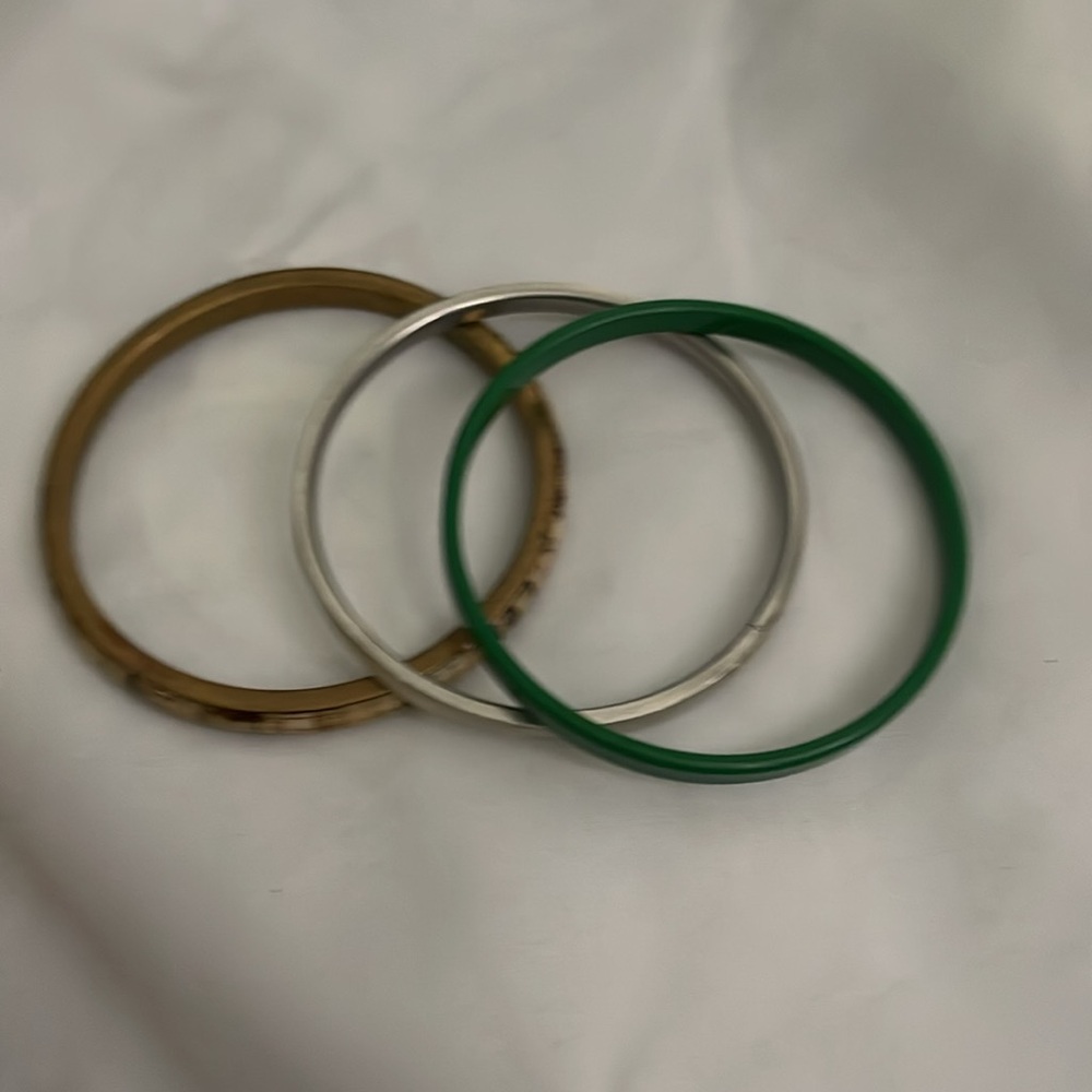 Bracelets - Picture 2 of 2